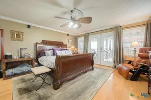 792 W Bayshore Dr, Palacios, TX 77465 - Photo 9