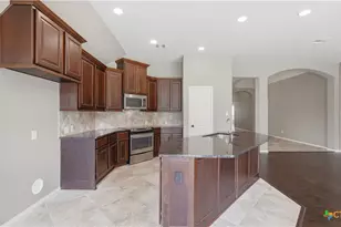 2125 Pioneer Pass, Seguin, TX 78155 - Photo 9