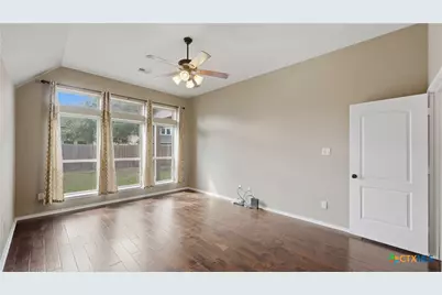 2125 Pioneer Pass, Seguin, TX 78155 - Photo 13