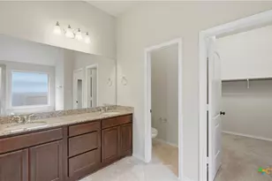 2125 Pioneer Pass, Seguin, TX 78155 - Photo 15