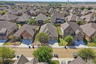 2125 Pioneer Pass, Seguin, TX 78155 - Photo 31