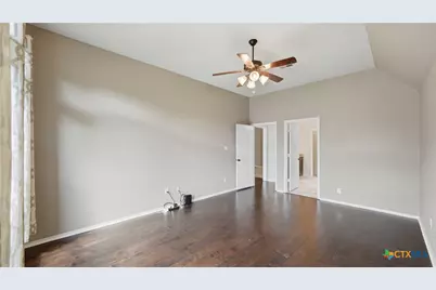 2125 Pioneer Pass, Seguin, TX 78155 - Photo 13