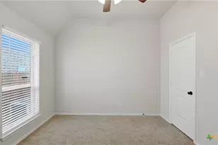 2125 Pioneer Pass, Seguin, TX 78155 - Photo 19