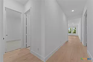 5528 Paschal Pk, New Braunfels, TX 78132 - Photo 9