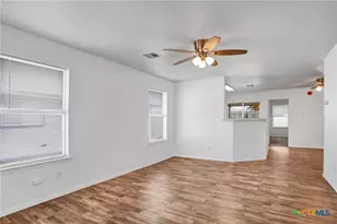 2010 Wright Way, Killeen, TX 76543 - Photo 7