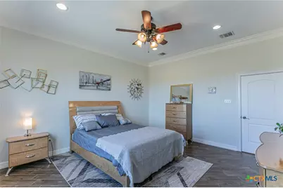 300 Magan Lane, Jarrell, TX 76537 - Photo 15