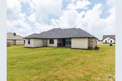 11043 Eagle Walk Boulevard, Salado, TX 76571 - Photo 37