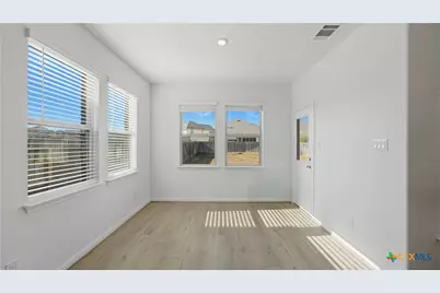 10021 Mulhouse Drive, Schertz, TX 78154 - Photo 9