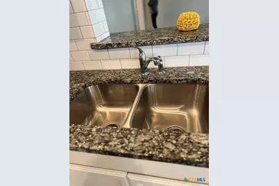 448 Mallow Drive, New Braunfels, TX 78130 - Photo 15