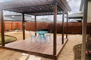 448 Mallow Dr, New Braunfels, TX 78130 - Photo 3