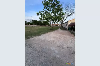 903 Holland Road, Belton, TX 76513 - Photo 19