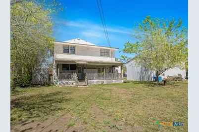 205 Hubbard Street, Yoakum, TX 77995 - Photo 29
