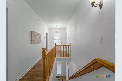 205 Hubbard Street, Yoakum, TX 77995 - Photo 19