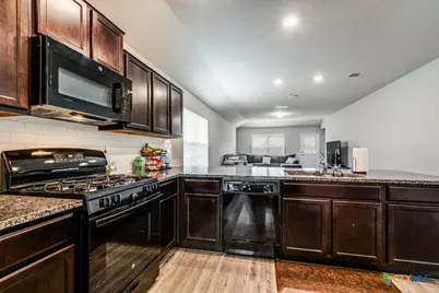 927 Watson Way, San Antonio, TX 78221 - Photo 17