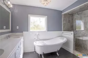 308 S Liberty St, Victoria, TX 77901 - Photo 25