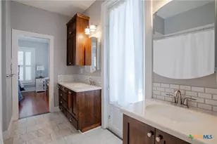 308 S Liberty St, Victoria, TX 77901 - Photo 29