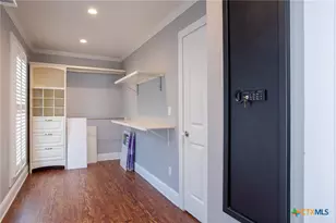 308 S Liberty St, Victoria, TX 77901 - Photo 27