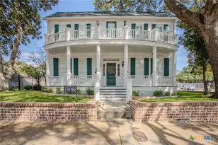 308 S Liberty St, Victoria, TX 77901 - Photo 1