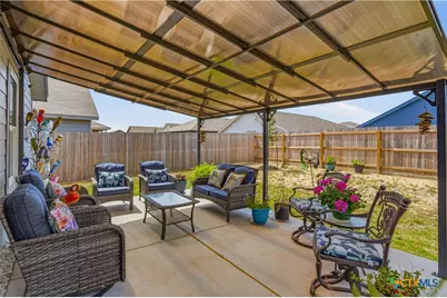 323 Alta Vista Terrace, Seguin, TX 78155 - Photo 5