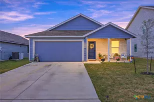 323 Alta Vis Ter, Seguin, TX 78155 - Photo 3