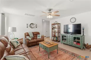 323 Alta Vis Ter, Seguin, TX 78155 - Photo 3