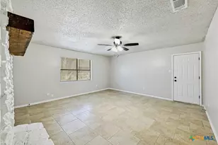 369 County Rd 4314, Lampasas, TX 76550 - Photo 11