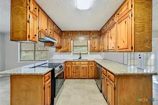 369 County Rd 4314, Lampasas, TX 76550 - Photo 13