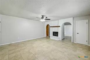 369 County Rd 4314, Lampasas, TX 76550 - Photo 9