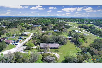 369 County Road 4314, Lampasas, TX 76550 - Photo 35