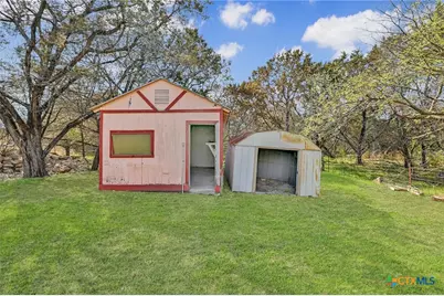 369 County Road 4314, Lampasas, TX 76550 - Photo 33