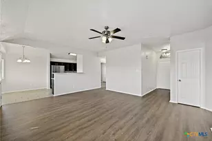 3610 Levy Ln, Killeen, TX 76542 - Photo 9