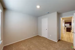 101 Wind Hl, Jarrell, TX 76537 - Photo 3