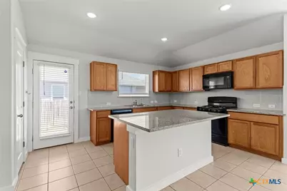 4837 Park Glen, Marion, TX 78124 - Photo 9