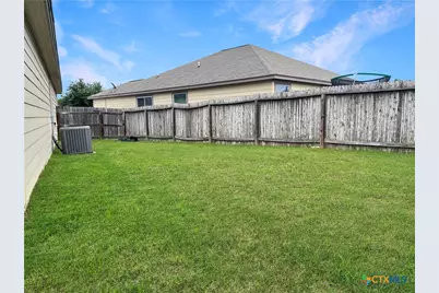 1311 Fern Court, Gonzales, TX 78629 - Photo 27
