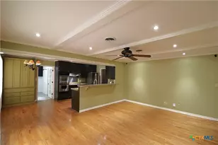 417 Salisbury Ln, Victoria, TX 77904 - Photo 17