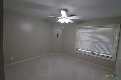 417 Salisbury Lane, Victoria, TX 77904 - Photo 31