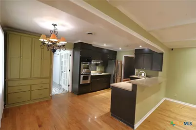 417 Salisbury Lane, Victoria, TX 77904 - Photo 15