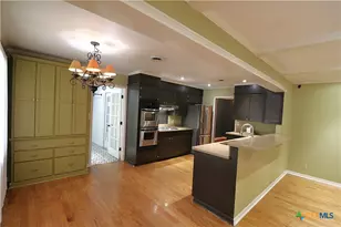 417 Salisbury Ln, Victoria, TX 77904 - Photo 15