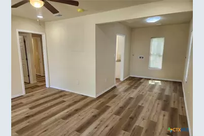 1817 E Barton Avenue, Temple, TX 76501 - Photo 3