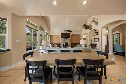 5545 Cliff Estates Road, Temple, TX 76502 - Photo 17