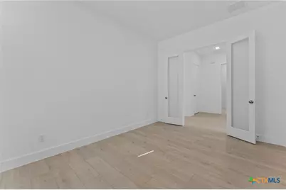 5520 Paschal Park, New Braunfels, TX 78132 - Photo 9