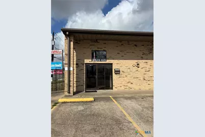 1304 E Rio Grande Street #A, Victoria, TX 77901 - Photo 1