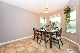 706 Cosper Creek Dr, Killeen, TX 76542 - Photo 5