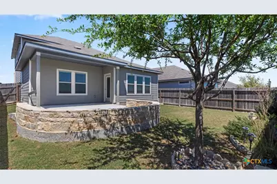 724 Clara Park, New Braunfels, TX 78130 - Photo 19