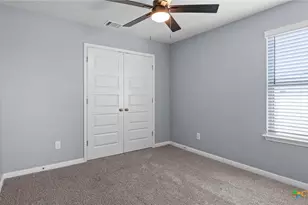 724 Clara Park, New Braunfels, TX 78130 - Photo 21