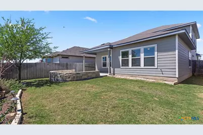 724 Clara Park, New Braunfels, TX 78130 - Photo 19