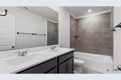 724 Clara Park, New Braunfels, TX 78130 - Photo 19