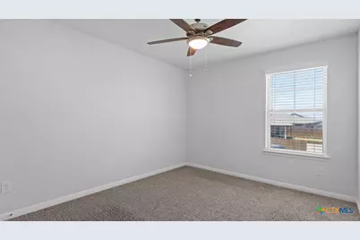 724 Clara Park, New Braunfels, TX 78130 - Photo 25