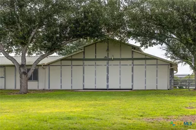 7209 US Highway 87, Cuero, TX 77954 - Photo 41