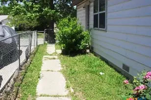 910 San Antonio St, Killeen, TX 76541 - Photo 13